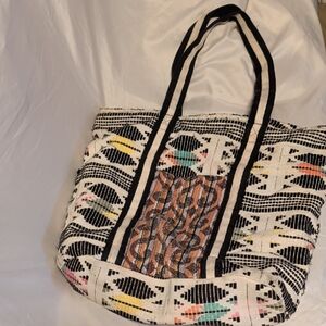 Stylish Black and White Geometric Tote Bag